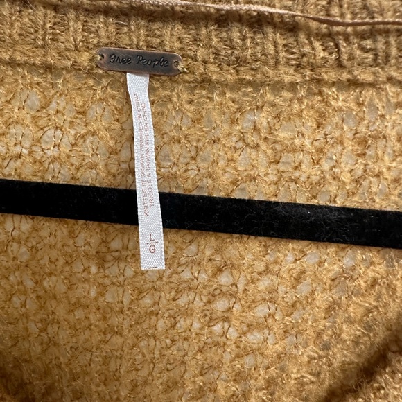 Free people brown v-neck sweater size large - Picture 6 of 6